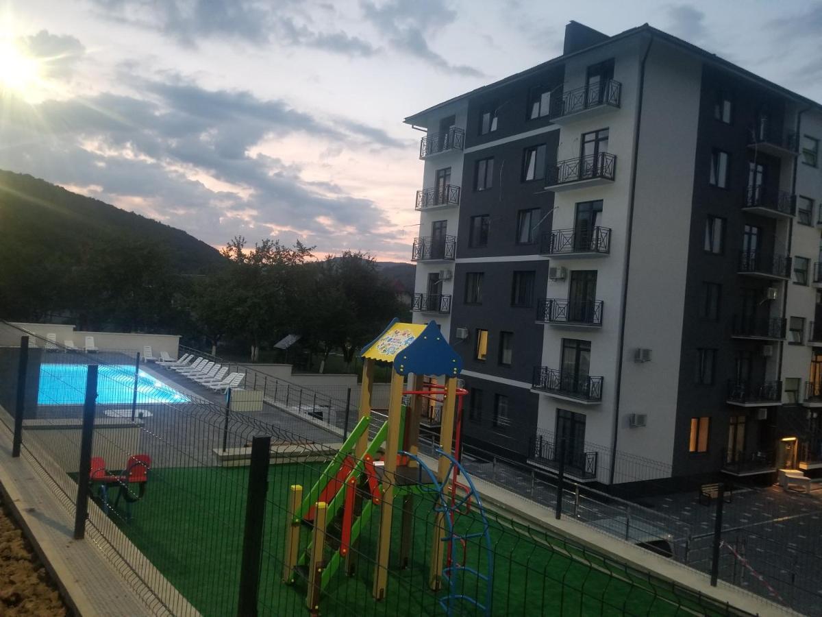 Апартаменти Віланж Polyana  Exterior photo